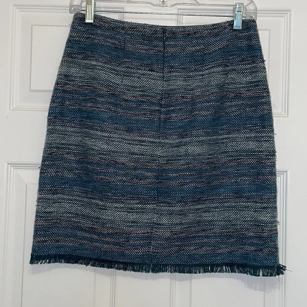 ✨Ann Taylor Loft Blue, Cream & Tan Tweed Mini Skirt - Picture 4 of 8